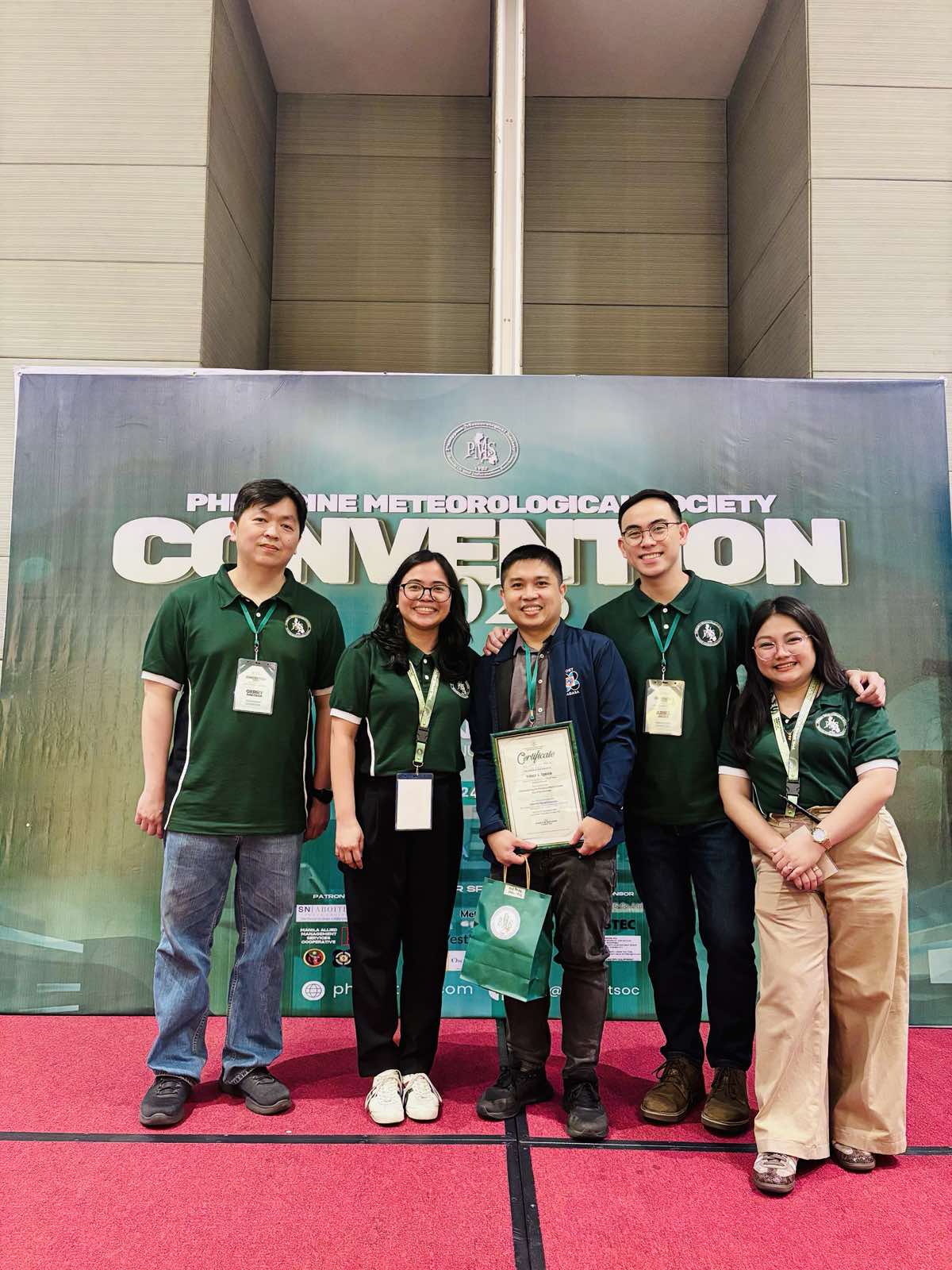 Study on Heat and Climate in the Philippines Wins Second Place at PMS Convention 2026
